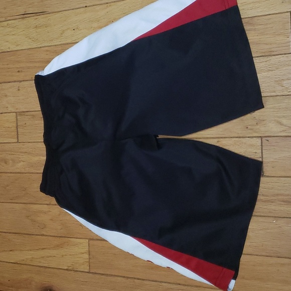 Air Jordan Basketball Boys Dri fit Shorts Size Large EUC - Picture 3 of 3